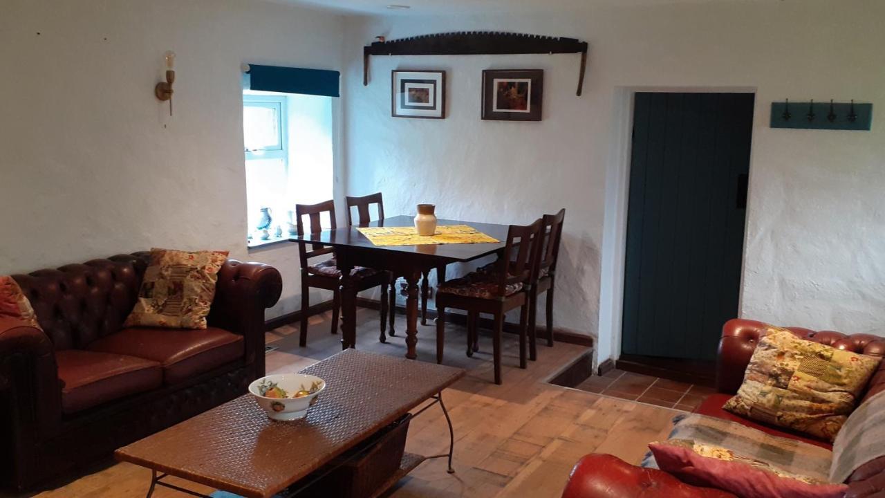 The Rockhouse - Cosy Stone Built Thatch Cottage Dungloe Exteriör bild